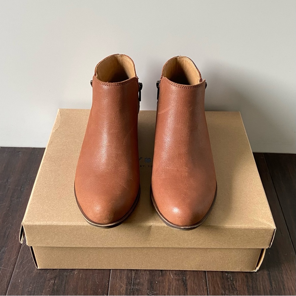 Lucky Brand LP burklee booties, Sz 6